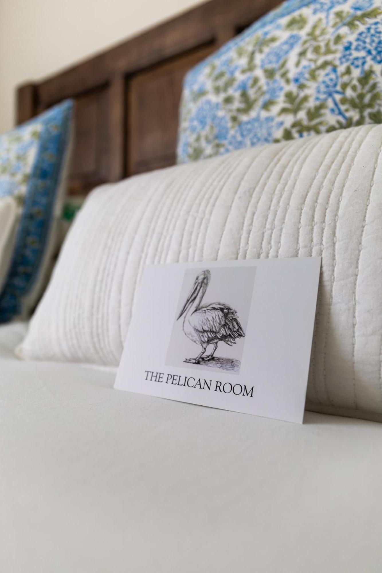 The Pelican Room-Converted Cart Lodge Near Airport Horsham St Faith Bagian luar foto